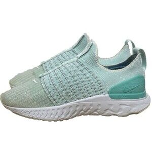Nike Womens React Phantom‎ Run Flyknit Green Sneakers Sz 6 Running